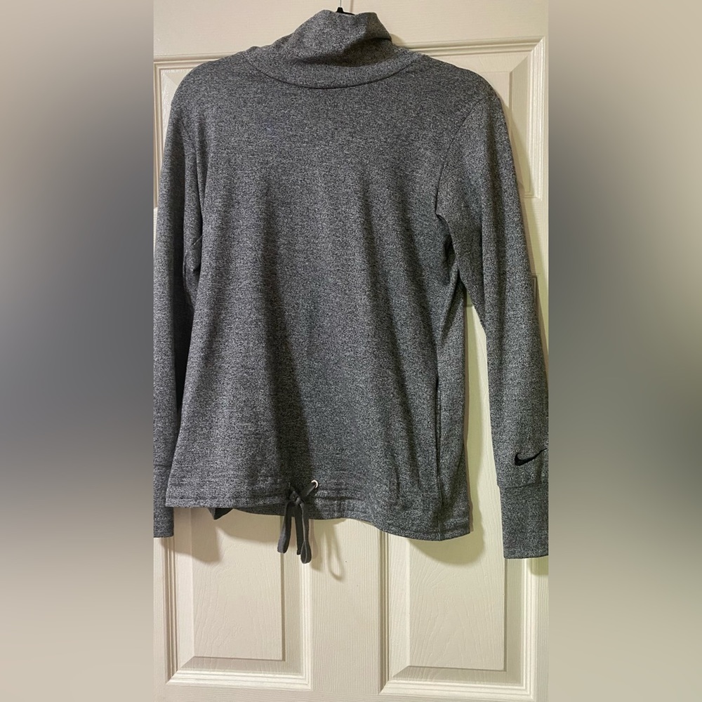 Nike turtleneck sweater for women